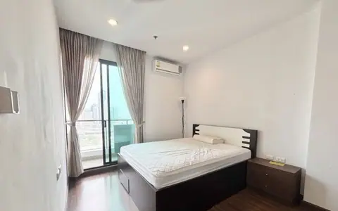 For Rent Supalai Premier Asoke 1bed 1bath size 50 sqm 24th Floor Fully Furnished and closed to MRT Petchburi