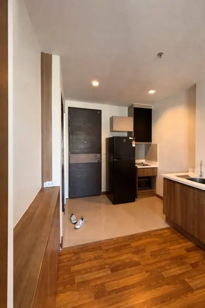For Rent Rhythm Sathorn 21 1bed 1bath size 45sqm 23th Floor Fully Furnished closed to BTS Saphan Taksin