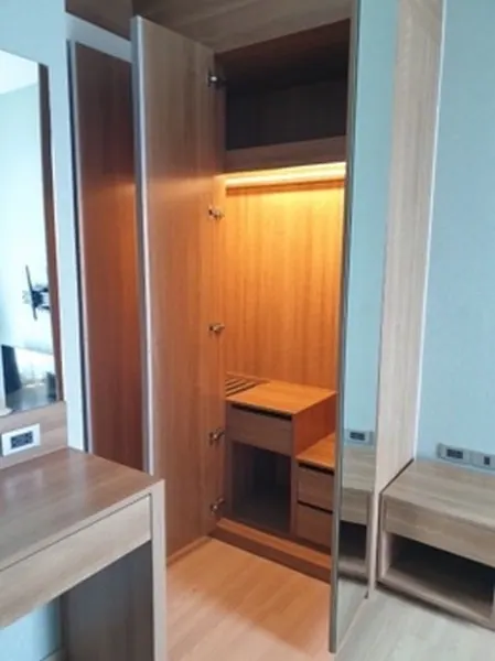 For Rent Rhythm Sathorn21 1bed 1bath size 35sqm 32thFloor Flly Furnished closed to BTS Saphan Taksin