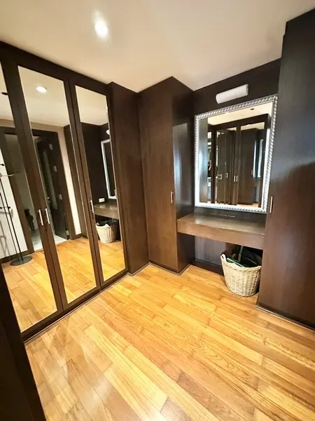 For Rent Baanpleonchit 100 sqm 2 bed 2 bath 10th Floor Fully Furnished closed to BTS Pleonchit