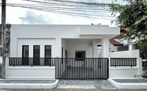 หมู่บ้านพนาสนธิ์เทพอนุสรณ์ภูเก็ต ทาวน์โฮมรีโนเวทใหม่ 35วา 3ห้องนอน 2ห้องน้ำ ใกล้วัดเทพนิมิตร