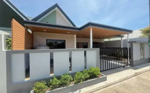 หมู่บ้านพร้อมพันธุ์ประชาสามัคคีภูเก็ต ทาวน์โฮมรีโนเวทใหม่ 40วา 3ห้องนอน 2ห้องน้ำ ใกล้ซุปเปอร์ชีพใหญ่