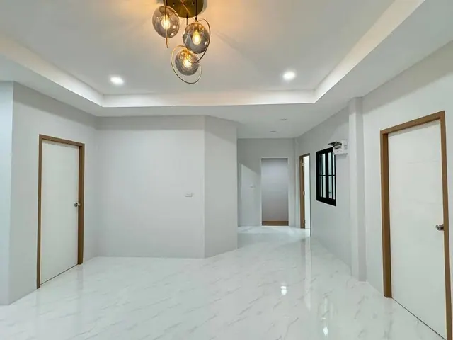 หมู่บ้านร็อคการ์เด้น3-4ภูเก็ต บ้านแฝดสไตล์บ้านเดี่ยวรีโนเวทใหม่ 39วา 3ห้องนอน 3ห้องน้ำ ใกล้แยกควนดินแดง
