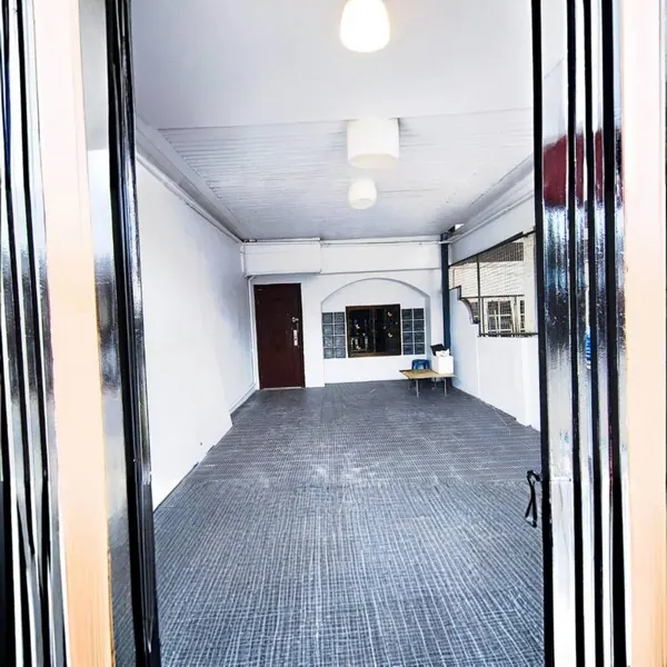 ขายทาวเฮ้าส์ 2 ชั้น หมู่บ้านพนาสนธิ์ 2 ซ.นิมิตรใหม่ 1 Renovate ใหม่ สวยสะอาด เนื้อที่ 18.6 ตรว 2นอน 2น้ำ