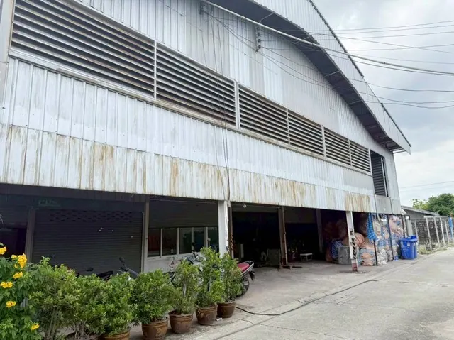 ที่ดินพร้อมโกดัง2ชั้น พื้นที่191ตร.ว. ซอยศรีด่าน3/3แยก2 สำโรงเหนือ สมุทรปราการ