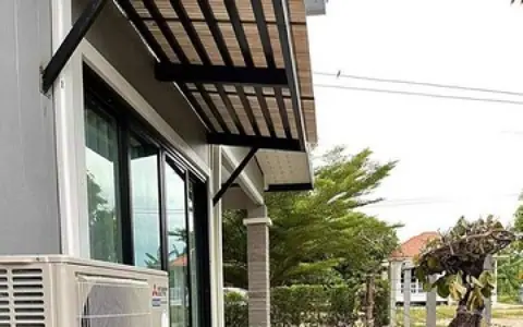 Two single-storey houses for sale in Nong Hiang, Phanat Nikhom, Chonburi, 120 sq.wah, 200 sq.m. total usable area