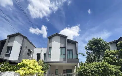 ขายบ้านแฝด วารีโอ้ สุวรรณภูมิ – ใกล้สนามบิน ทำเลดี พร้อมอยู่