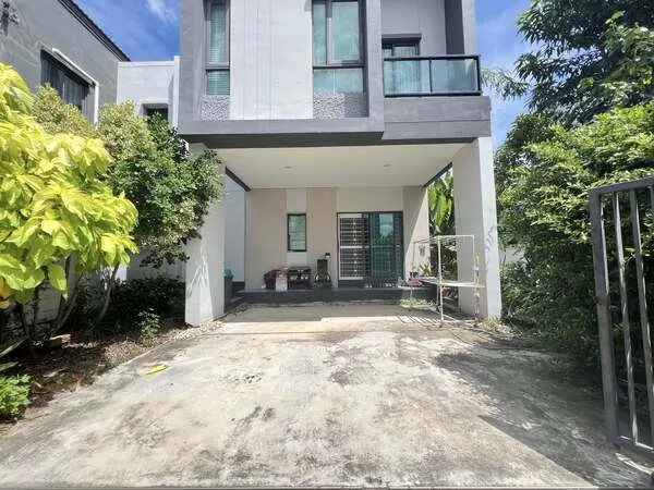 ขายบ้านแฝด วารีโอ้ สุวรรณภูมิ – ใกล้สนามบิน ทำเลดี พร้อมอยู่