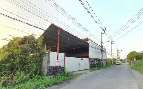 ขายที่ดินพร้อมโกดัง 101 ตร.ว. ซอยเทียนทะเล 20  แสมดำ 084 9924497