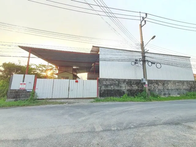 ขายที่ดินพร้อมโกดัง 101 ตร.ว. ซอยเทียนทะเล 20  แสมดำ 084 9924497