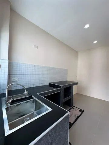 ขายบ้านเดี่ยวติดซุปเปอร์เชียงใหม่-ลำปาง 130 เมตร 3 ห้องนอน  50ตรว