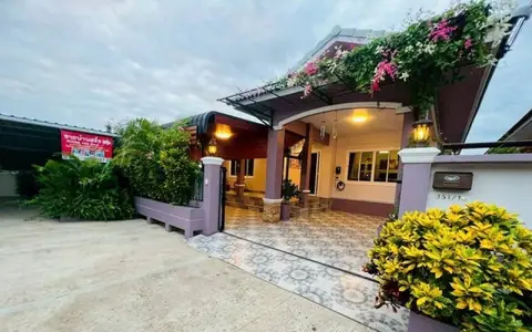 ขายบ้านฝรั่งสวนดอกไม้ ทำเลดี สะดวกสบาย  ในตัวเมืองหนองคาย