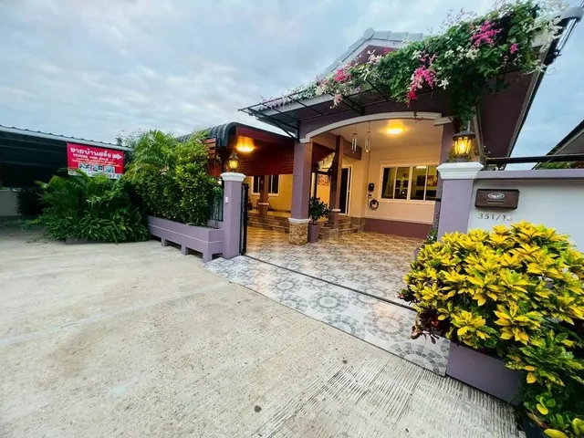 ขายบ้านสวนดอกไม้ หลังสุดท้ายในหมู่บ้านไสววิลล่า ซอย 5 ในเมืองหนองคาย