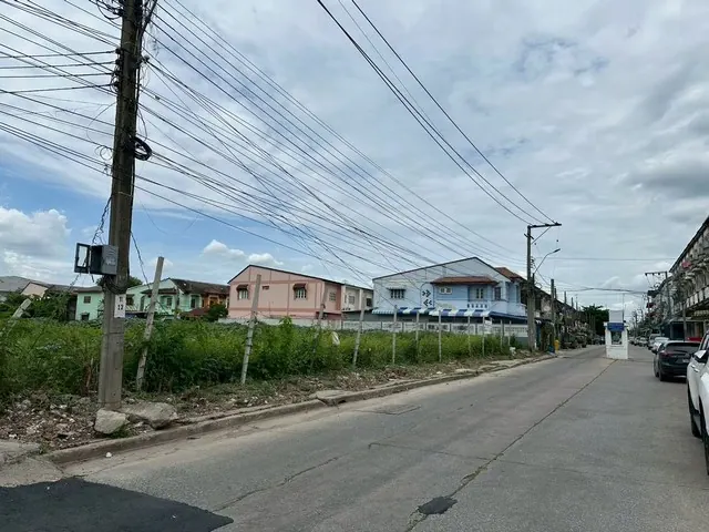 ที่ดิน 3ไร่ ถมแล้วทั้งแปลง ซอยบางบอน3 ซอย14 ถนนบางบอน3