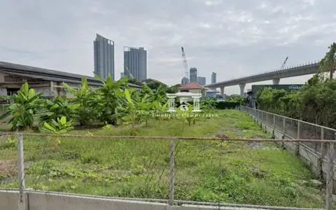 ขาย ที่ดิน ถนนจรัญสนิทวงศ์ 96/1 เนื้อที่ 126 ตร.ว. ใกล้ MRT บางอ้อ, มีทติ้งมอลล์ ศูนย์การค้า, โรงพยาบาลยันฮี, การไฟฟ้าฝ่ายแห่งประเ