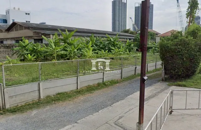 ขาย ที่ดิน ถนนจรัญสนิทวงศ์ 96/1 เนื้อที่ 126 ตร.ว. ใกล้ MRT บางอ้อ, มีทติ้งมอลล์ ศูนย์การค้า, โรงพยาบาลยันฮี, การไฟฟ้าฝ่ายแห่งประเ