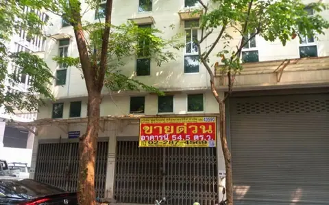 ขายอาคารพาณิชย์ 5 ชั้น ถนนอิสรภาพ 5 ที่ดิน 54.5 ตร.ว. พื้นที่ใช้สอย 1,100 ตร.ม.