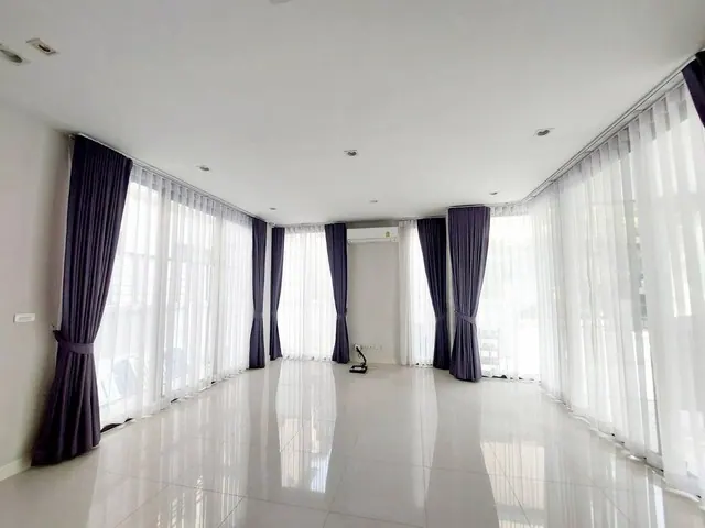 ให้เช่าบ้านแฝด บ้านกลางเมือง คลาสเซ่ เอกมัย-รามอินทรา (Baan Klang Muang Classe)