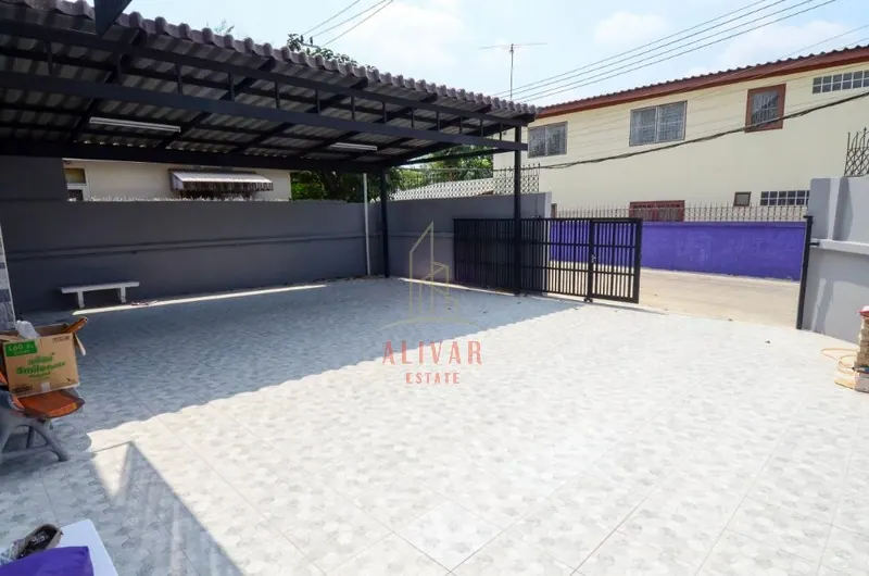 RH081125 ให้เช่า บ้านเดี่ยว 2ชั้น 3ห้องนอน ย่าน โชคชัย4 เหมาะสำหรับ Home office