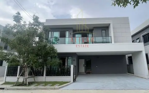 RH090425 ให้เช่า บ้านเดี่ยว 2ชั้น 4ห้องนอน Centro Bangna ใกล้ เมกะบางนา