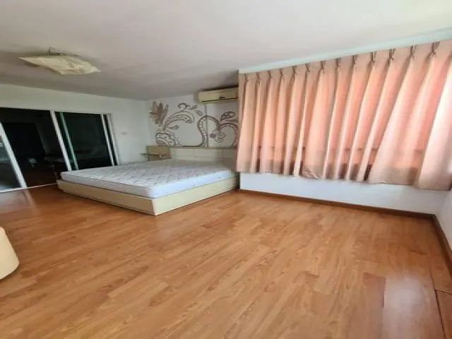 ให้เช่าcondo ชาโต้ว อินทาวน์ รัชดา 17 ใกล้รถไฟฟ้าสุทธิสาร เมืองไทยประกันชีวิต
