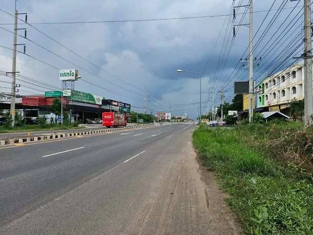 ขายที่ติดถนนใหญ่สุรนารายณ์  ขายที่ติดถนน205​ ทำเลศักยภาพสูง เหมาะสำหรับนักลงทุนที่มองหาที่ดินเพื่อพัฒนาโครงการในอนาคต