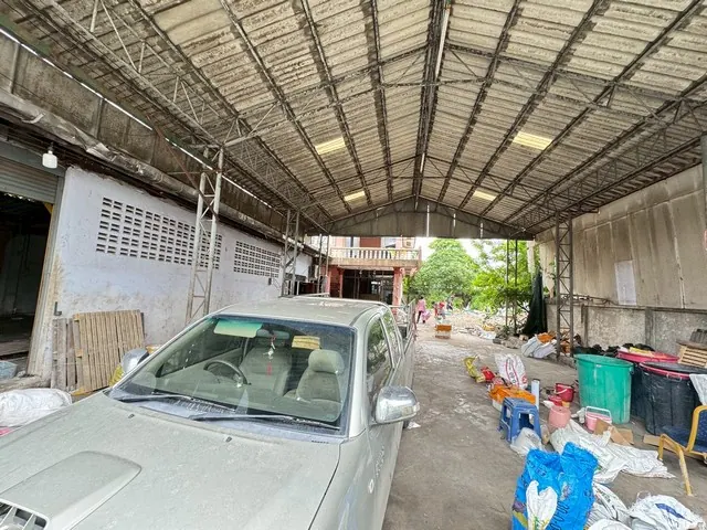 กำลังหาที่ดินผังม่วงกระทุ่มแบนอยู่ใช่ไหม? แปลงนี้ตอบโจทย์เลยค่า