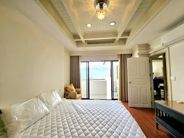ขาย คอนโดหรูติดทะเลจอมเทียน  โครงการ The Riviera Jomtien