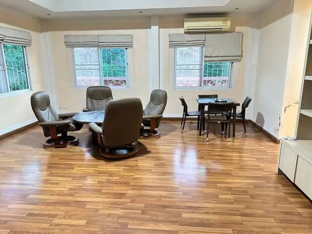 ขายด่วน!…บ้านเดี่ยว1ชั้นโครงการหมู่บ้านเอกมงคลวิลเลจโรงโป๊ะ ต.ตะเคียนเตี้ย อ.บางละมุง จ.ชลบุรี
