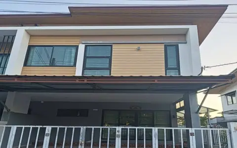 ปล่อย เช่าทาวน์โฮม 2 ชั้นสภาพดีพร้อมเฟอร์นิเจอร์โครงการหมู่บ้าน the perfect home town