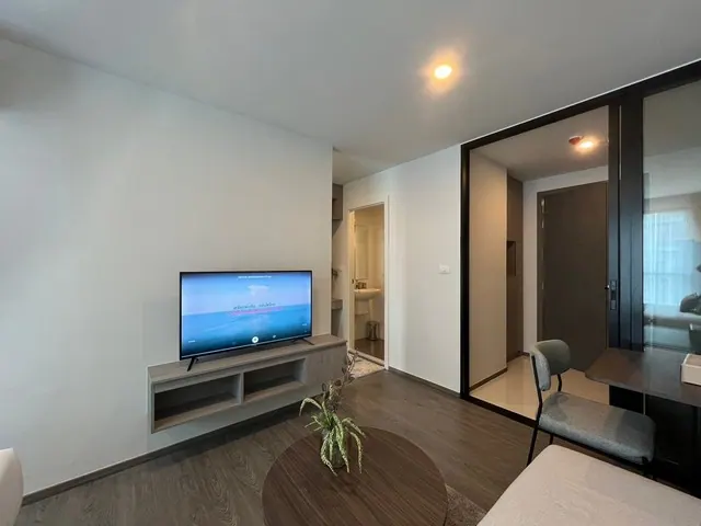 ให้เช่าคอนโดพร้อมอยู่ BRIXTON CAMPUS BANGSAEN 1 Bedroom 26 ตร.ม. 8,900 บาท