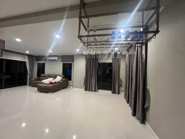 HR2811ให้เช่าบ้านเดี่ยว พร้อมอยู่ หมู่บ้านภัสสร เพรสทีจ บางนา-สุวรรณภูมิ ใกล้สนามบินสุวรรณภูมิ
