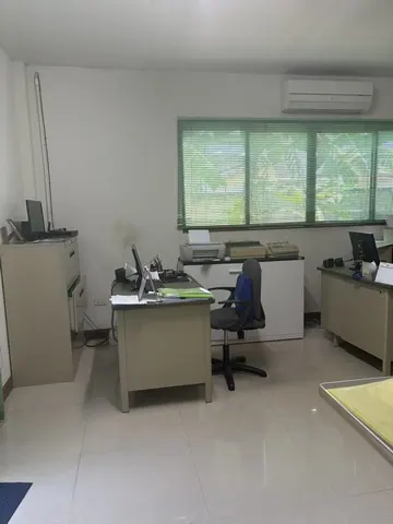 ให้เช่าโรงงานและโกดัง 1 ไร่ ย่านแพรกษาใหม่ พื้นที่ใช้สอยรวม 1,600 ตร.ม.