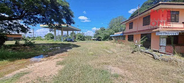 Property with house, warehouse and agricultural weighbridges for sale in Tha Khantho, Kalasin