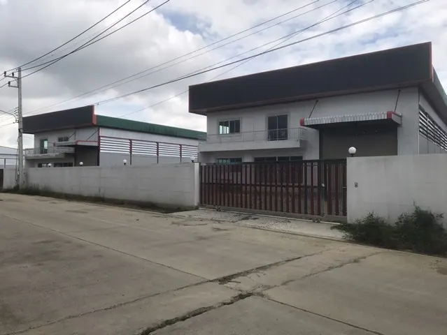 ขายโรงงานสำเร็จรูป Warehouse พร้อมอาคารออฟฟิต  จังหวัดสมุทรสาคร ขอใบ รง.4 ไว้ให้แล้ว