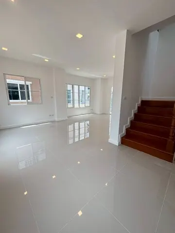 ขายบ้านเดี่ยว อิมเมจ เพลส พุทธมณฑลสาย4 รีโนเวตใหม่ ราคาคุ้มสุด เพียง 4.29ล.เท่านั้น