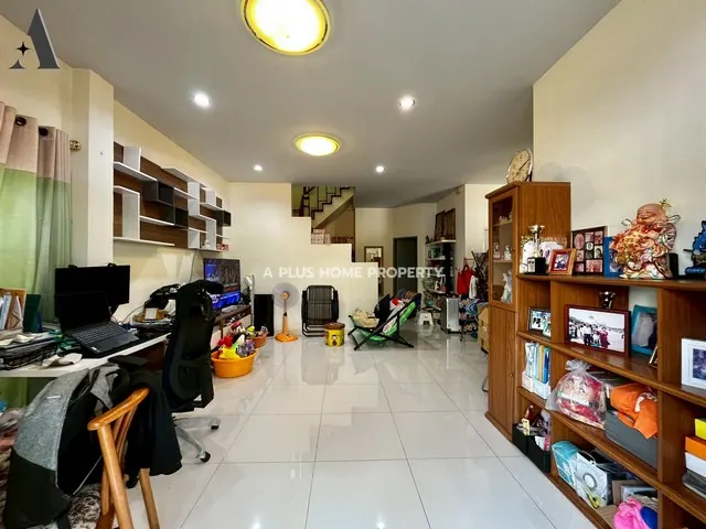 #หมู่บ้านรัชชา5 #บางใหญ่ #กาญจนาภิเษก แถมเฟอร์ฯติดกับตัวบ้านทั้งหมด แถมแอร์ 4 ตัว