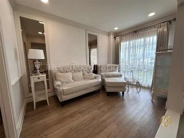 ขาย Lucus Garden ห้องรีโนเวทใหม่หมด 1นอน 1น้ำ 55ตรม. เพียง 3.65 ล้าน