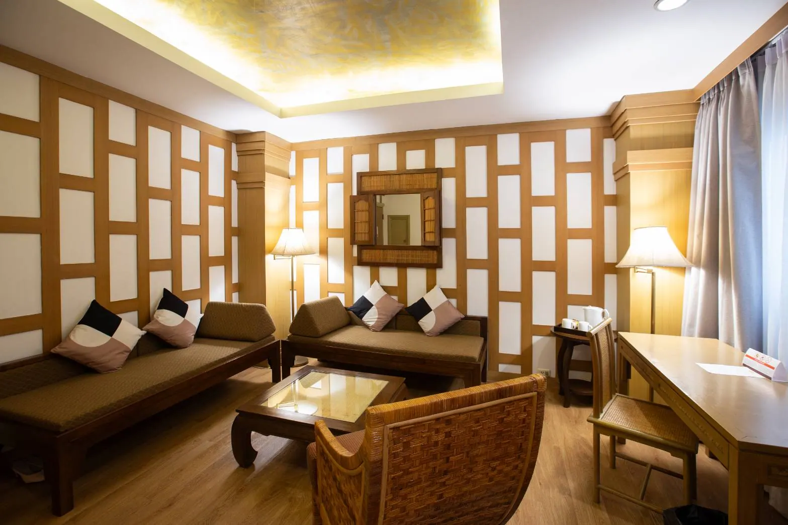 URBAN LIVING PACKAGE at The Tarntawan Hotel Surawong Bangkok  Move In with Ease and Live Comfortably in the Heart of Bangkok with “Deposit 0 THB (None)”