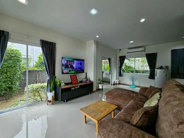 ขายบ้านแฝด หลังใหญ่ เลอนีโอไพร์ม แพรกษา-เทพารักษ์ 40.1 ตรว. 147 ตรม. 4 นอน 3 น้ำ 2 จอด พร้อมเฟอร์ ขาย 4,800,000