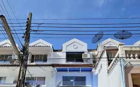 ขายทาวน์โฮม หมู่บ้านสินทรัพย์นครการ์เด้น 19.80 ตร.ว. 4 ห้องนอน รีโนเวทใหม่ ราคา 2.1 ล้านบาท