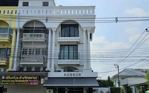 ขายอาคารพาณิชย์ ลาดพร้าววังหิน ซอย 45 ขนาด 56 ตร.ว พื้นที่ใช้สอย 870 ตร.ม. หลังมุม รีโนเวทใหม่ เหมาะทำธุรกิจ ราคา 28,000,000 บาท