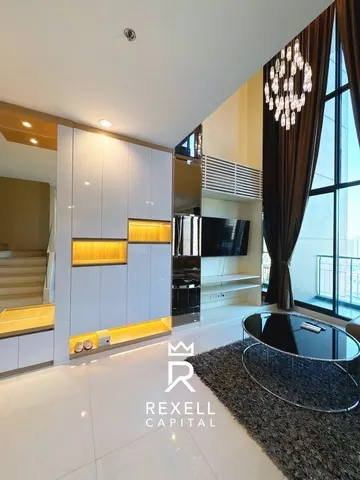 Condo for rent Villa Asoke Duplex 2 storey corner unit city view near MRT Phetchaburi ready to move in