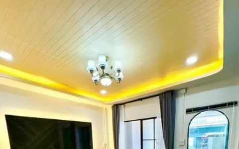 ขายบ้าน หมู่บ้านปรีชา รีโนเวทใหม่หมด ใกล้สถานีรถไฟฟ้า สถานีเศรษฐบุตรบำเพ็ญ