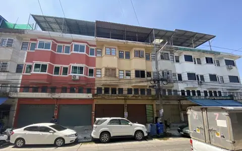 ให้เช่า อาคาร 2 คูหา 30 ตรว.ด่านสำโรง28 เดินทางสะดวกมาก ใกล้รถไฟฟ้า