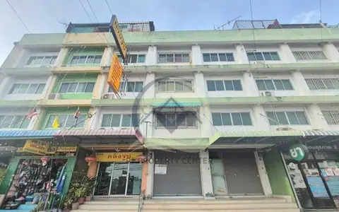 ตึก 4 ชั้น 1 คูหา ซอยวัดพระเงิน ถนนกาญจนาภิเษก บางใหญ่ ติดถนนเหมาะธุรกิจ ขายตามสภาพ ต่อรองได้