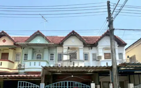 หมู่บ้านสานฝัน สุวินทวงศ์ ทาวน์เฮาส์ 2 ชั้น  บางน้ำเปรี้ยว ฉะเชิงเทรา -	ราคานี้เปิดให้เข้าชมจริง สนใจนัดดูบ้านได้ พร้อมพิจารณาต่อรองราคาได้