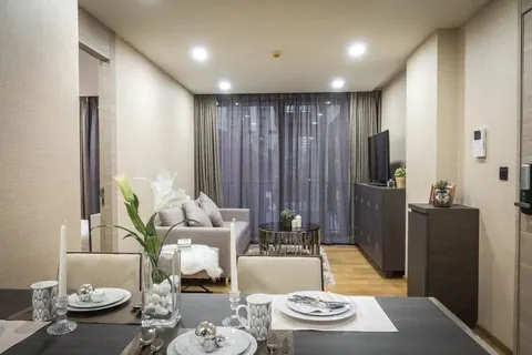 Hot Item ให้เช่า คอนโดหรูใจกลางเมือง Klass Langsuan