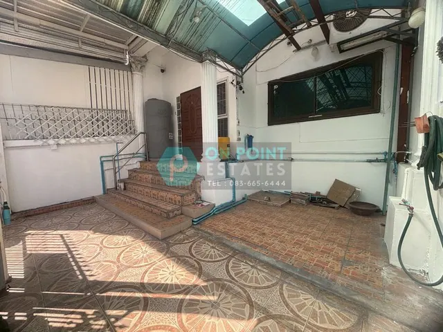 Townhouse in Onnut 3 Storey 4 Bedrooms 3 Bathrooms for Sale (C2799)