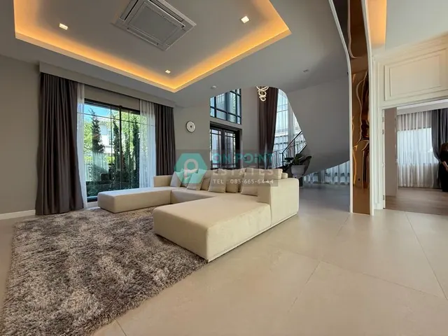 Grand Bangkok Boulevard Krungthepkritha  for Rent (D2787)
